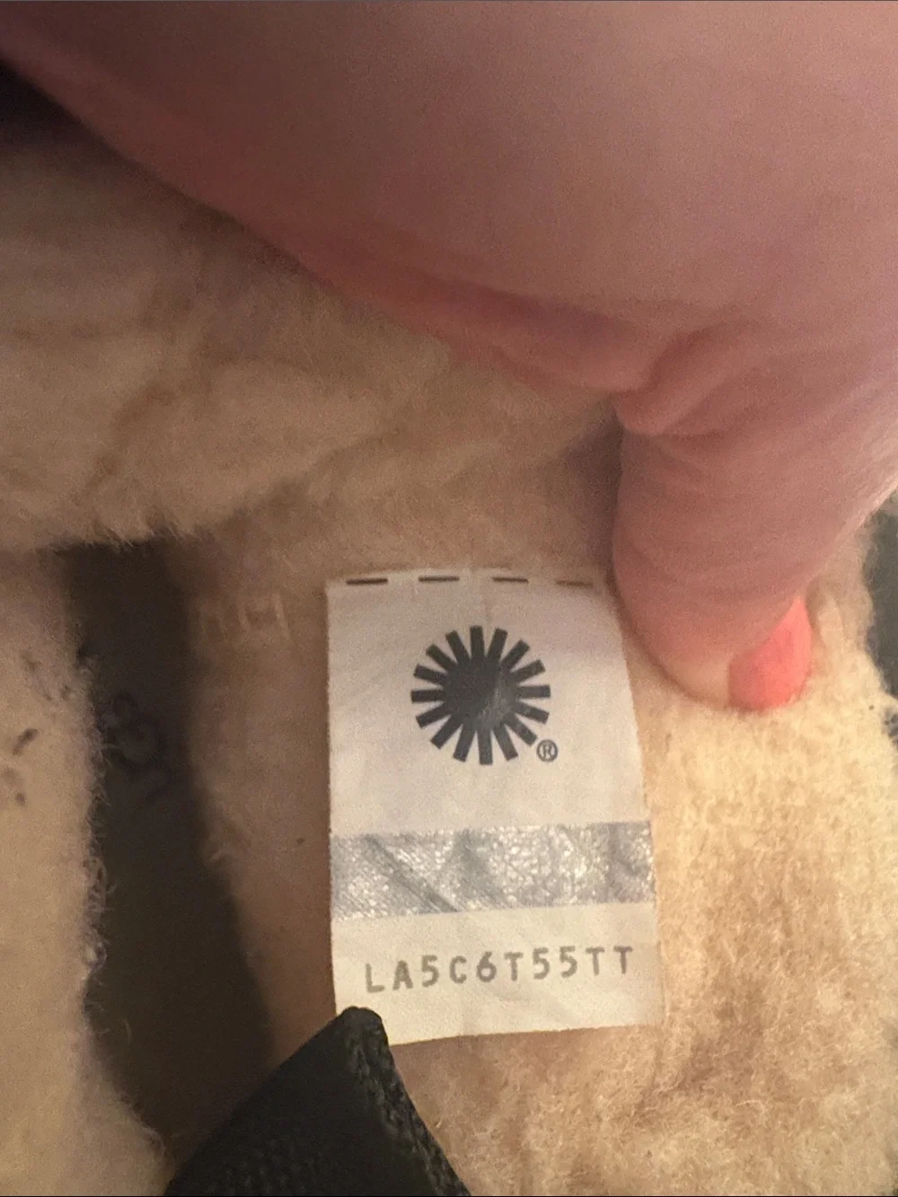 UGG Kids Yellow Sheepskin-Lined Short Boots Size 3.